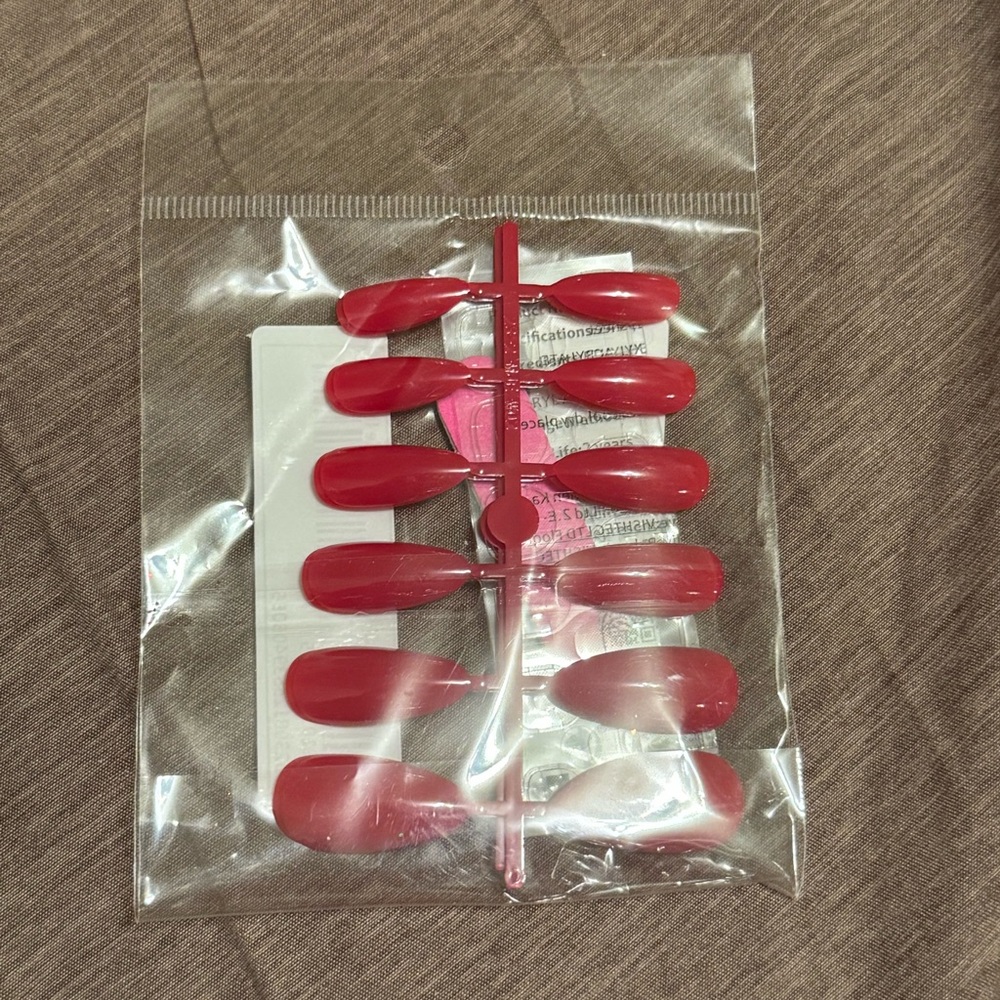 Red Press On Nails